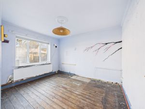 Lounge- click for photo gallery